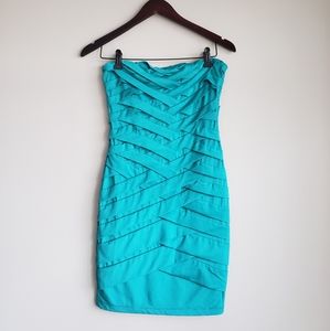 Tight Fitting Strapless Dress